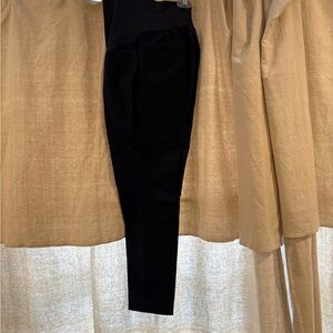 Old Navy Women's maternity pants
